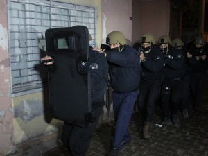 Adana’da Deaş Operasyonu: 6 Gözaltı Kararı