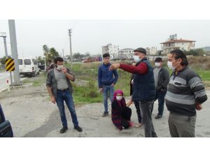 Oğlunun yaralandığını kaza yerinde gözyaşı döktü