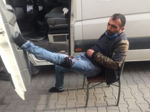 Uyurken Bıçaklandı