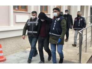 Konya’da Kayınpederi Ve Bacağını Öldüren Zanlı Tutuklandı