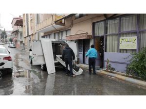 Evsiz Adamı Oda Arkadaşı Ölü Buldu
