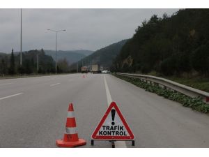 Yurt Genelinde Yük Taşıyan Araçlara Yönelik Denetimler Gerçekleştirildi
