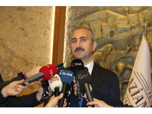 Adalet Bakanı Gül’den Anayasa Mahkemesi Açıklaması