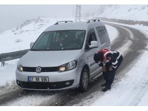 Jandarmadan Kış Lastiği Denetimi