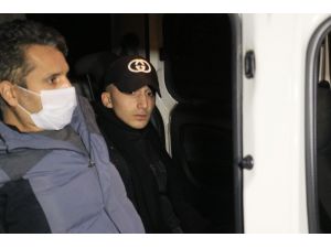 İş Yerine Molotof Attığı Sırada Bekçilere Yakalandı