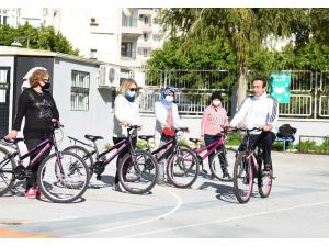 Muratpaşa’dan bisiklet eğitimi