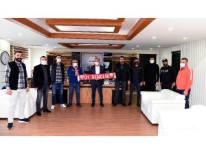 Antalyaspor’un 55’inci Doğum Gününde Muratpaşa’dan Taraftar Kahvesi