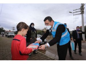 Tütüncü, Kepezli öğrencileri yalnız bırakmadı