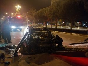 Isparta’da Kazaya Karışan Sürücü Aracını Bırakıp Kaçtı