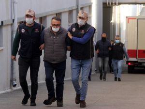 Fetö Operasyonunda Yakalanan 5 Zanlı Adliyede
