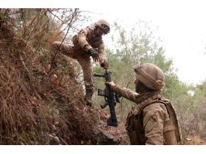İçişleri Bakanlığınca, Hatay, Osmaniye, Gaziantep İllerinde Eren-8 Amanoslar Operasyonu Başlatıldı.