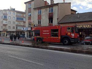 Konya’da Evde Çıkan Yangın Büyümeden Söndürüldü