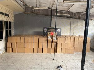 Makaron Deposuna Baskın