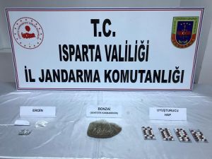 Isparta’da Jandarmadan Uyuşturucu Operasyonu: 4 Gözaltı