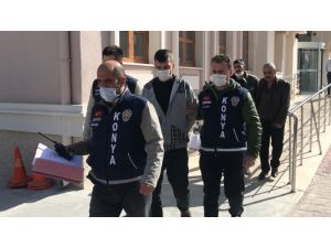 Buzdolabı Tamircisini Aracında Öldüren Kişi Tutuklandı