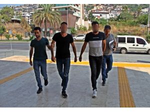 Alanya’da uyuşturucu taciri 2 kardeşe ceza yağdı