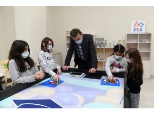 Yenişehir Belediyesinden Çocuklara ’Robotik Kodlama Eğitimi’