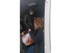 17 Kişilik Minibüsten 21 Kişi Çıktı