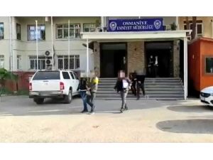 Osmaniye’de Sokak Satıcılarına Operasyon: 3 Tutuklu