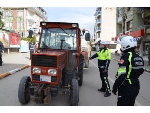 3 Bin 549 Araç, Motosiklet Ve Traktör Trafikten Men Edildi