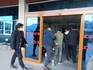 Çaldıkları Motosikletleri Satan 2 Şüpheli Tutuklandı