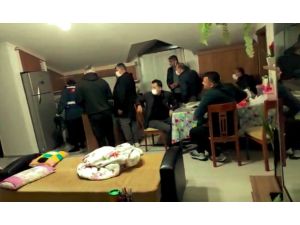 Jandarmadan itfaiye merdiveniyle kumar baskını