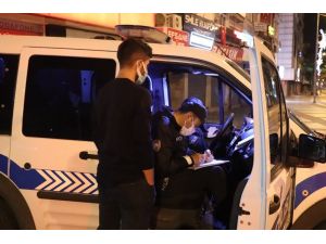 Sokağa Çıkma Kısıtlamasına Uymayan 222 Kişiye 204 Bin 300 Tl Cezai İşlem Uygulandı
