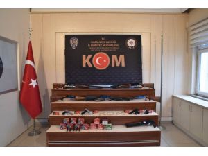 Silah Kaçakçılarına Operasyon
