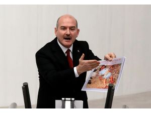 İçişleri Bakanı Soylu: "3 Ayda Bir Şehitlerimizin Aileleriyle Görüştük."