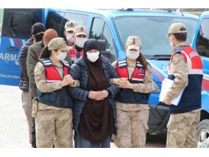 Rusya Uyruklu Deaş’lı Kadın Sınırda Yakalandı