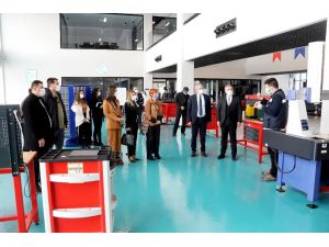 Mersin’deki ’Model Fabrika’ Sanayicilerin İlgisini Çekiyor