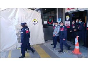 Yakacak Yardımı Bahanesiyle 4 İlde 7 Yaşlıyı Dolandıran 3 Kişilik Şebeke Tutuklandı