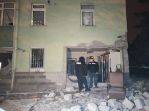 Başkent’te Bir Sitede Doğalgaz Patlaması: 2 Yaralı