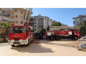 Alanya’da apartmanda yangın paniği