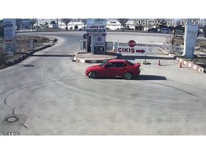 Kısıtlamada Drift Atan Sürücüye 7 Bin Tl’ye Yakın Para Cezası Kesildi