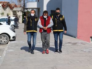 İhtiyacı Olduğu İçin Kapkaç Yapmış