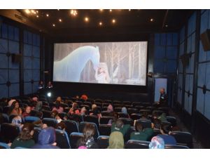 Mart Ayında Açılması Hedeflenen Sinema Salonlarında Tarih Ertelendi