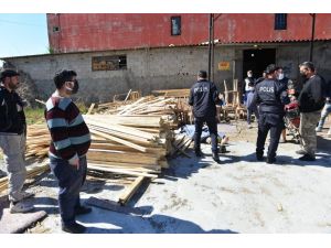 Kereste Altında Kalarak Ölen Kardeşe Son Bakış