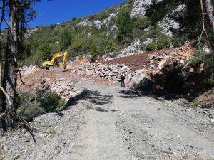 Alanya kırsalında yol hasreti bitti