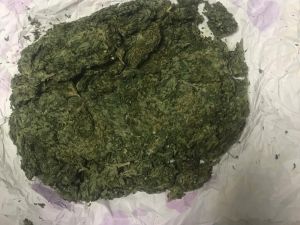 Jandarmanın durdurduğu şüpheli araçtan uyuşturucu çıktı