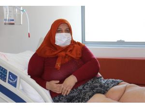 Fil Hastası Kadın 5 Yıldır Sokağa Dahi Çıkamıyordu, Artık Yürüyebiliyor