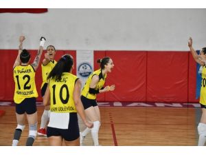 Gaziantep Derbisinde Kazanan Yine Adam Voleybol Oldu