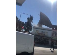 Şiddetli Rüzgar Çatıyı Böyle Uçurdu