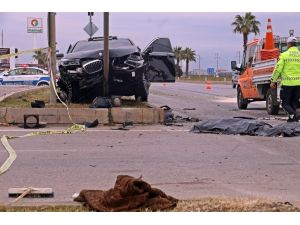 Antalya’daki feci kazada öldüğü bilgisi verilen baba hastanede hayata tutundu