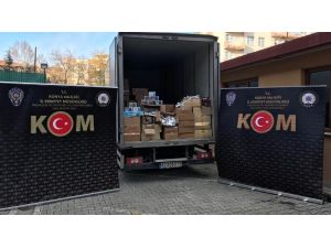 Konya’da 2 Ton 713 Kilo Kaçak Nargile Tütünü Ele Geçirildi