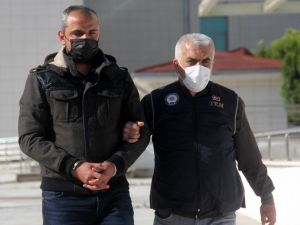 Ak Parti İstanbul İl Başkanlığını İşgal Eden Eski Uzman Çavuşa Hapis Cezası