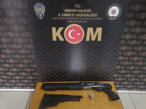 Mersin’de Tefecilik Yaptıkları İddiasıyla 6 Kişi Gözaltına Alındı