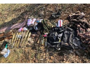 Pençe-kaplan Operasyonunda Çok Sayıda Yeni Silah Ve Mühimmat Ele Geçirildi