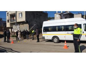 Servis Aracının Çarptığı Öğrenci Hayatını Kaybetti