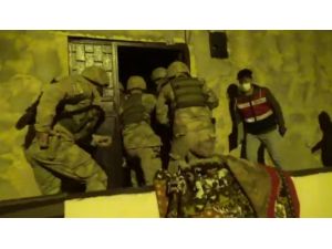 Mersin’de Eylem Hazırlığındaki 14 Kişi Yakalandı